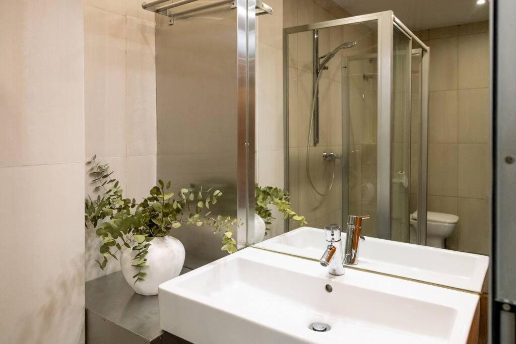 Apartament Atico Nuevo En Corazon De *
